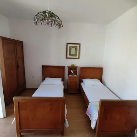 Janika Apartman Podgora